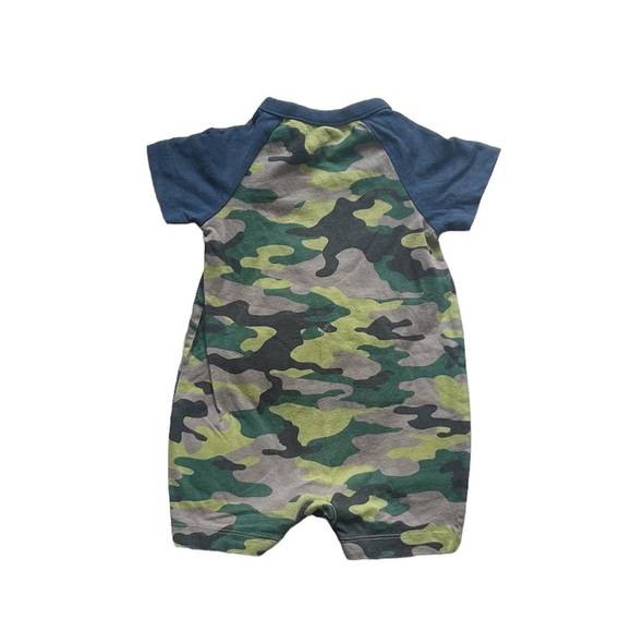 Baby Gap romper 6-12 months - Picture 4 of 5